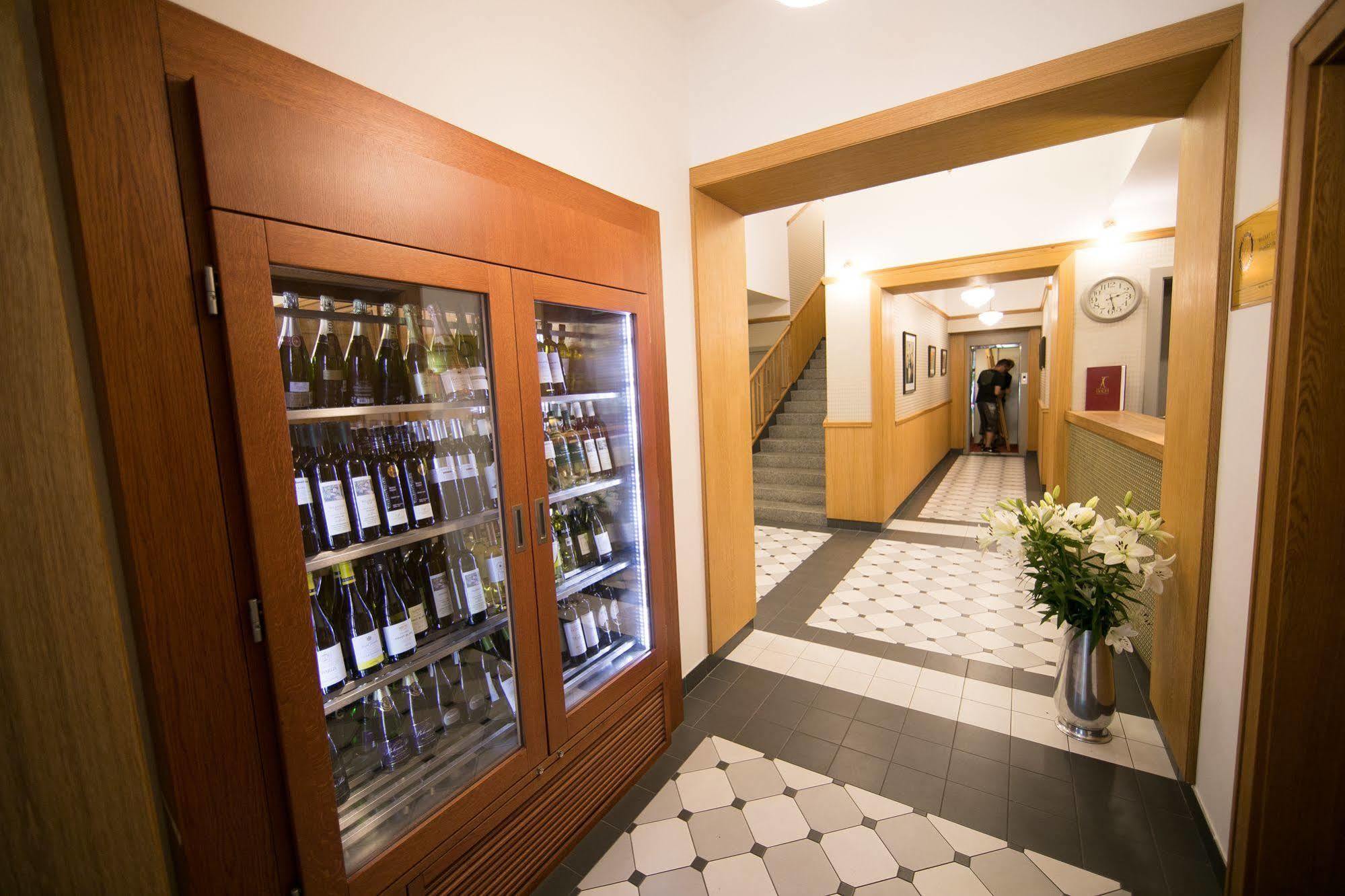 Hotel Golfi Podebrady Exterior photo
